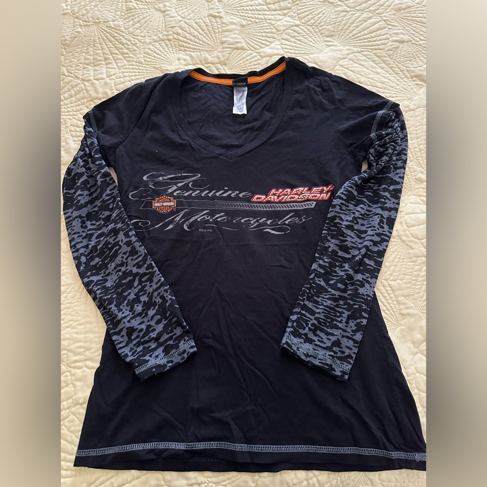 Harley Davidson - Woman’s long sleeve Shirt - size medium